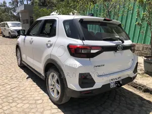 Toyota Raize 2021 White