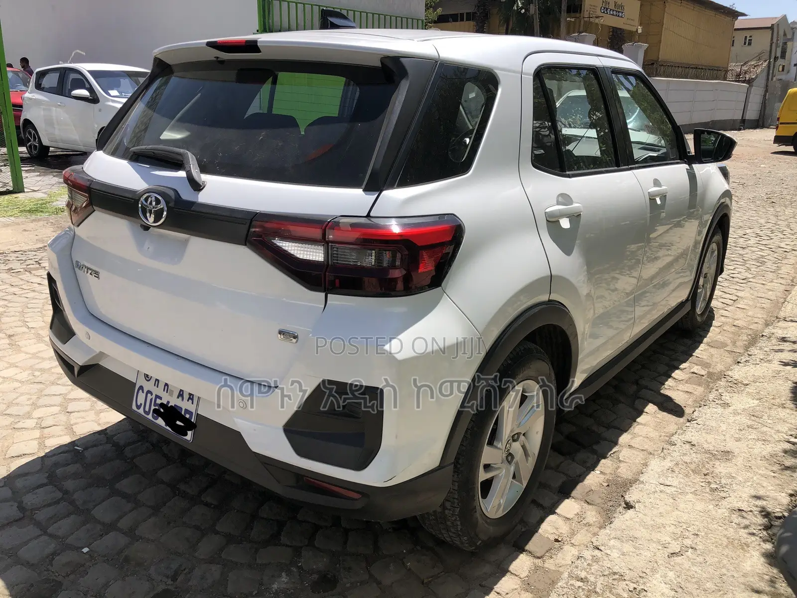 Toyota Raize 2021 White