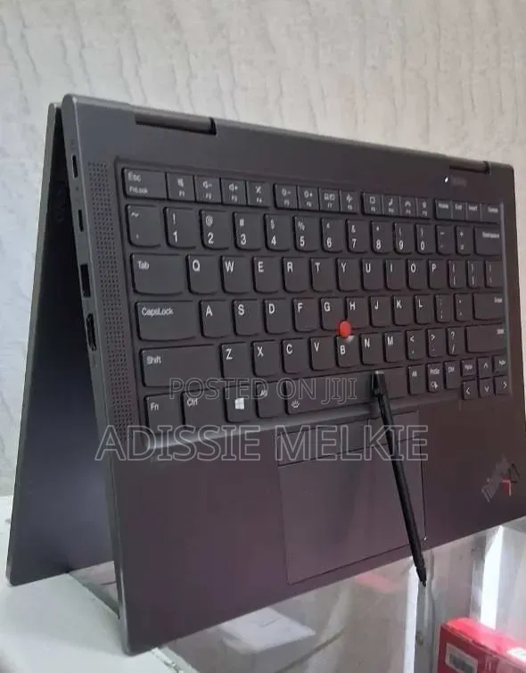 New Laptop Lenovo ThinkPad X1 Yoga Gen 8 32GB Intel Core i7 SSD 1T