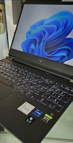 New Laptop HP Victus 15 16GB Intel Core i7 SSD 512GB