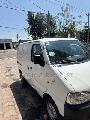 Suzuki Eeco 2025
