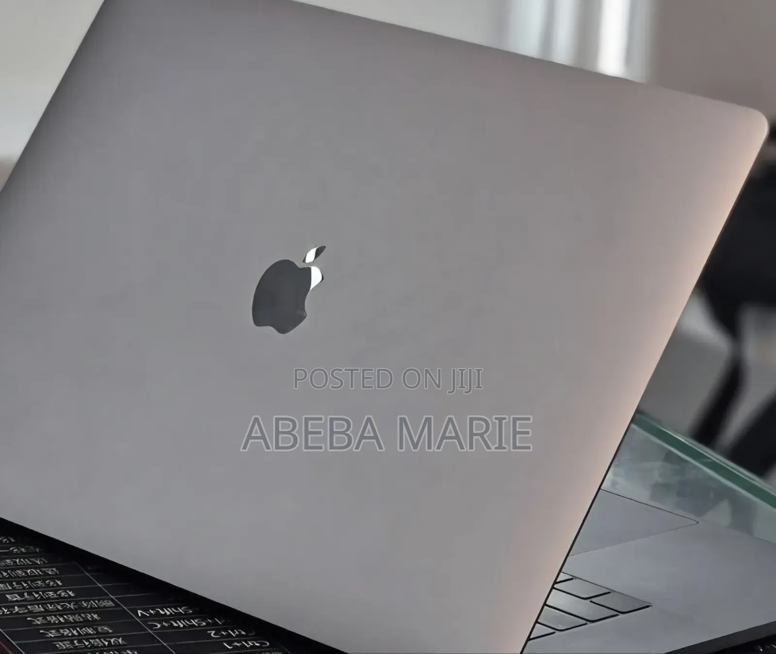 New Laptop Apple MacBook Pro 2018 16GB Intel Core i5 SSD 512GB