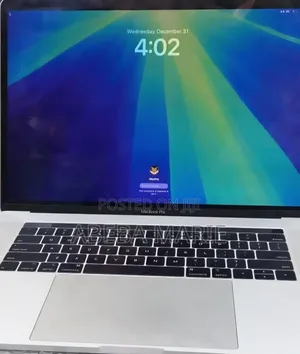New Laptop Apple MacBook Pro 2018 16GB Intel Core i5 SSD 512GB