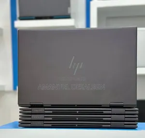 New Laptop HP Envy x360 8GB AMD Ryzen 5 SSD 1T