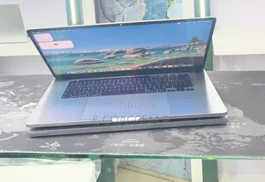New Laptop Apple MacBook Pro 2019 32GB Intel Core i9 SSD 1T