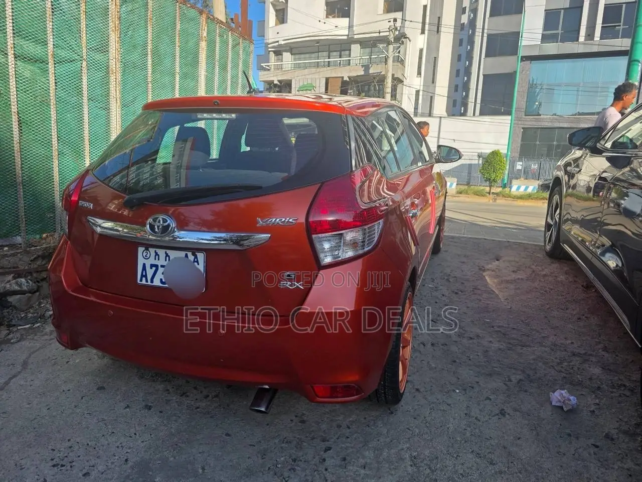 Toyota Yaris 2015 Orange