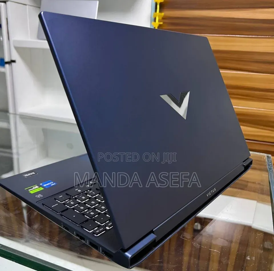 New Laptop HP Victus 15 16GB Intel Core i5 SSD 512GB