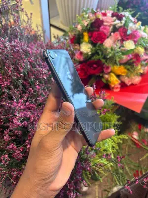 Apple iPhone 8 64 GB Black