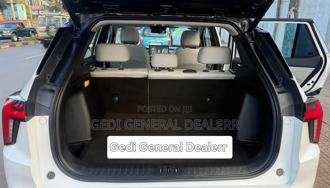 Mitsubishi Airtrek 135 kW FWD 2024 White