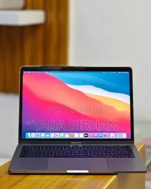 New Laptop Apple MacBook Pro 2019 16GB Intel Core i5 SSD 512GB