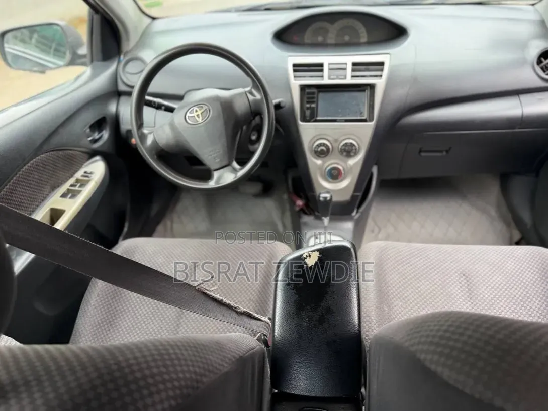 Toyota Yaris 2007 Black