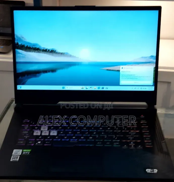 New Laptop Asus ROG Strix G15 16GB Intel Core i7 SSD 512GB