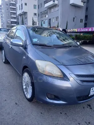 Toyota Yaris 2008 Gray
