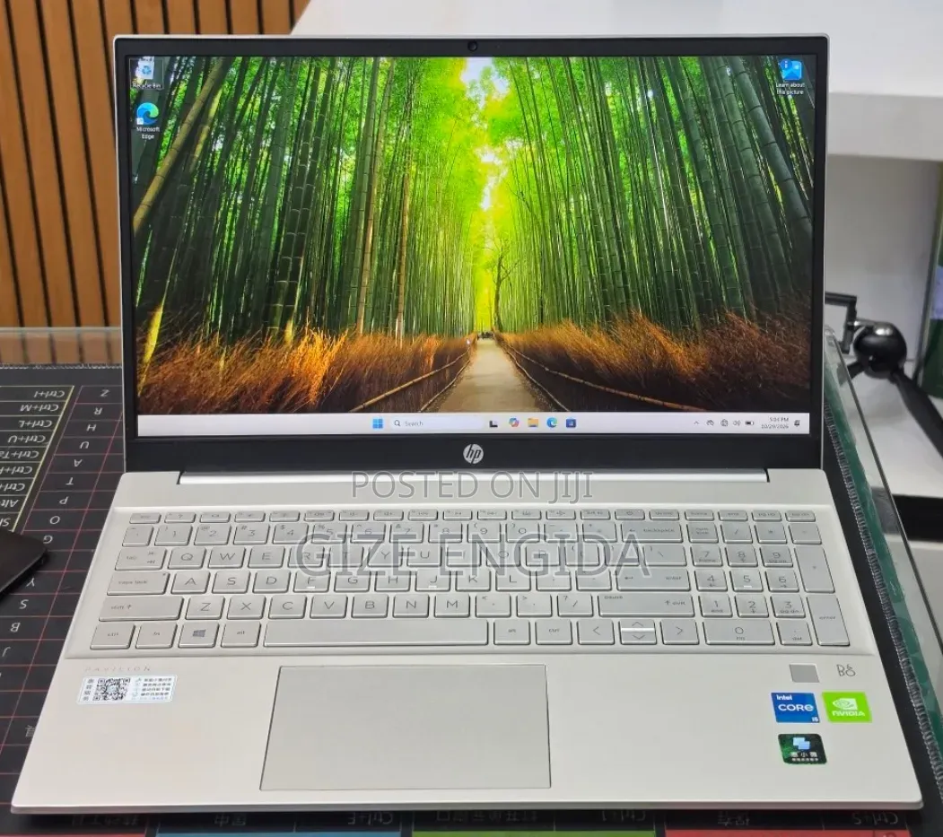 New Laptop HP Pavilion 14 16GB Intel Core i5 SSD 512GB