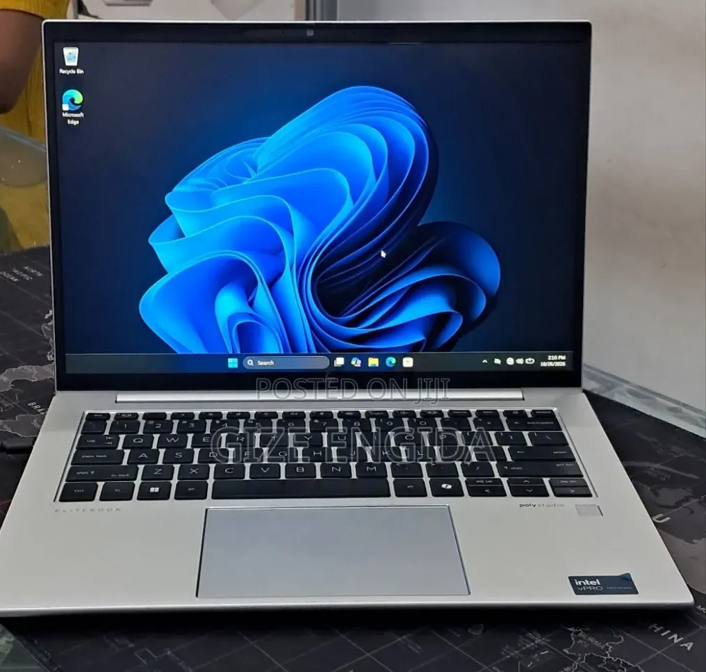 New Laptop HP EliteBook 840 G11 16GB Intel Core Ultra 7 SSD 512GB