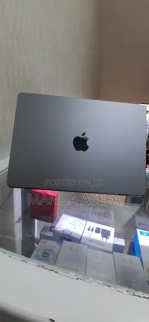 New Laptop Apple MacBook Pro 2021 M1 Max 32GB Apple M1 Max SSD 512GB
