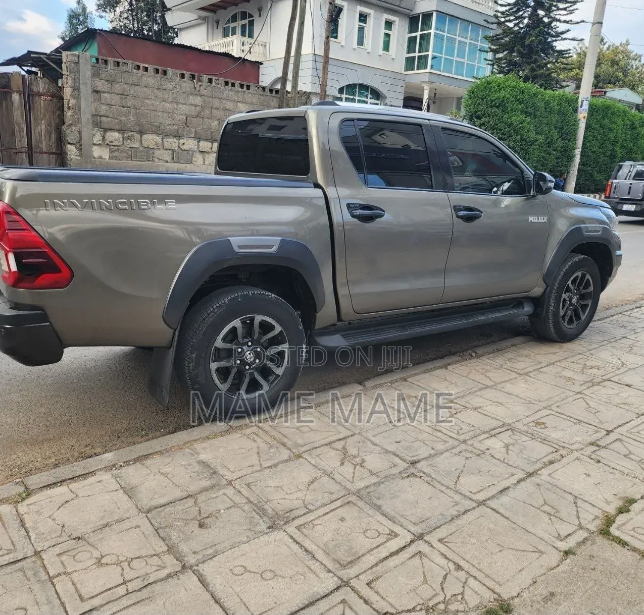 Toyota Hilux 2021 Gray