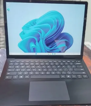 New Laptop Microsoft Surface Laptop 5 16GB Intel Core i7 SSD 256GB