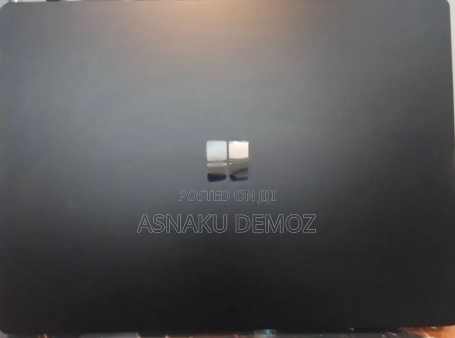 New Laptop Microsoft Surface Laptop 5 16GB Intel Core i7 SSD 256GB