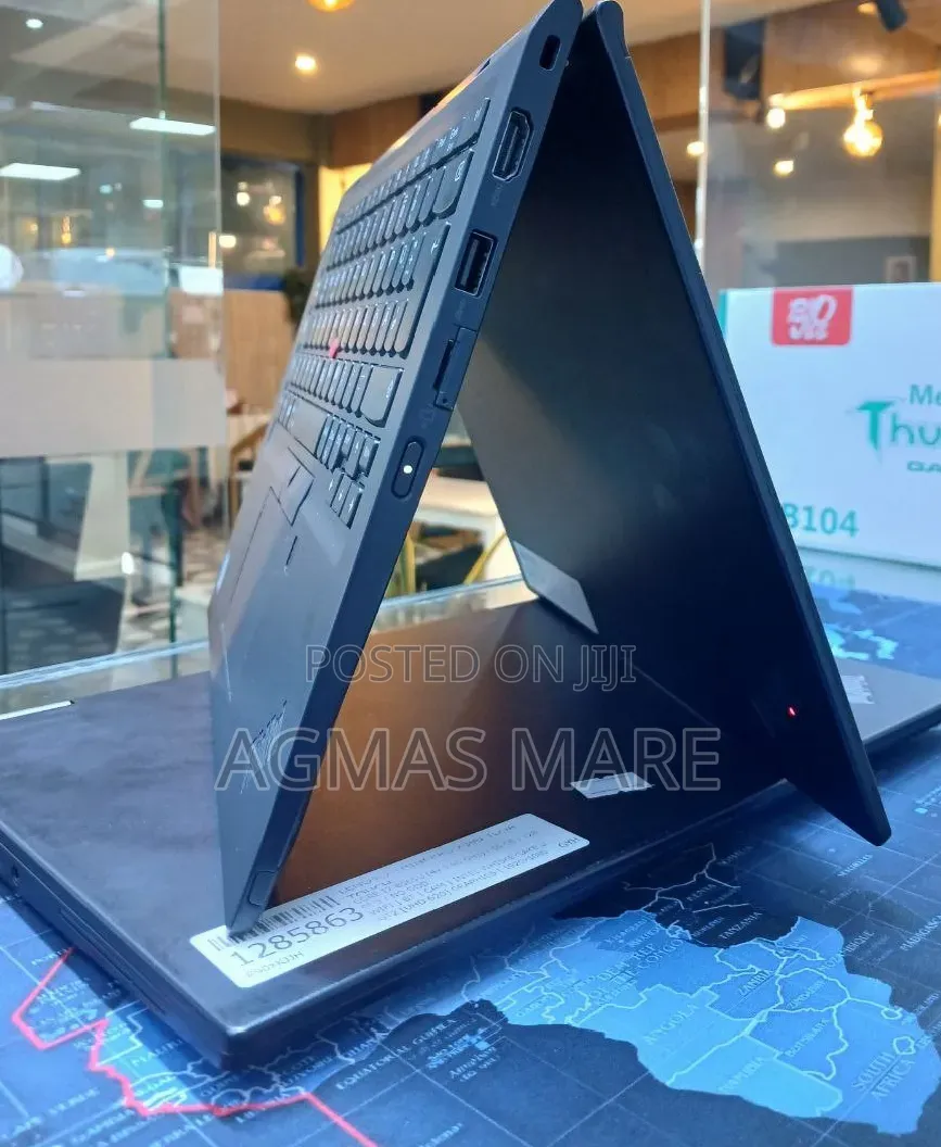 New Laptop Lenovo ThinkPad X390 Yoga 16GB Intel Core i7 SSD 512GB