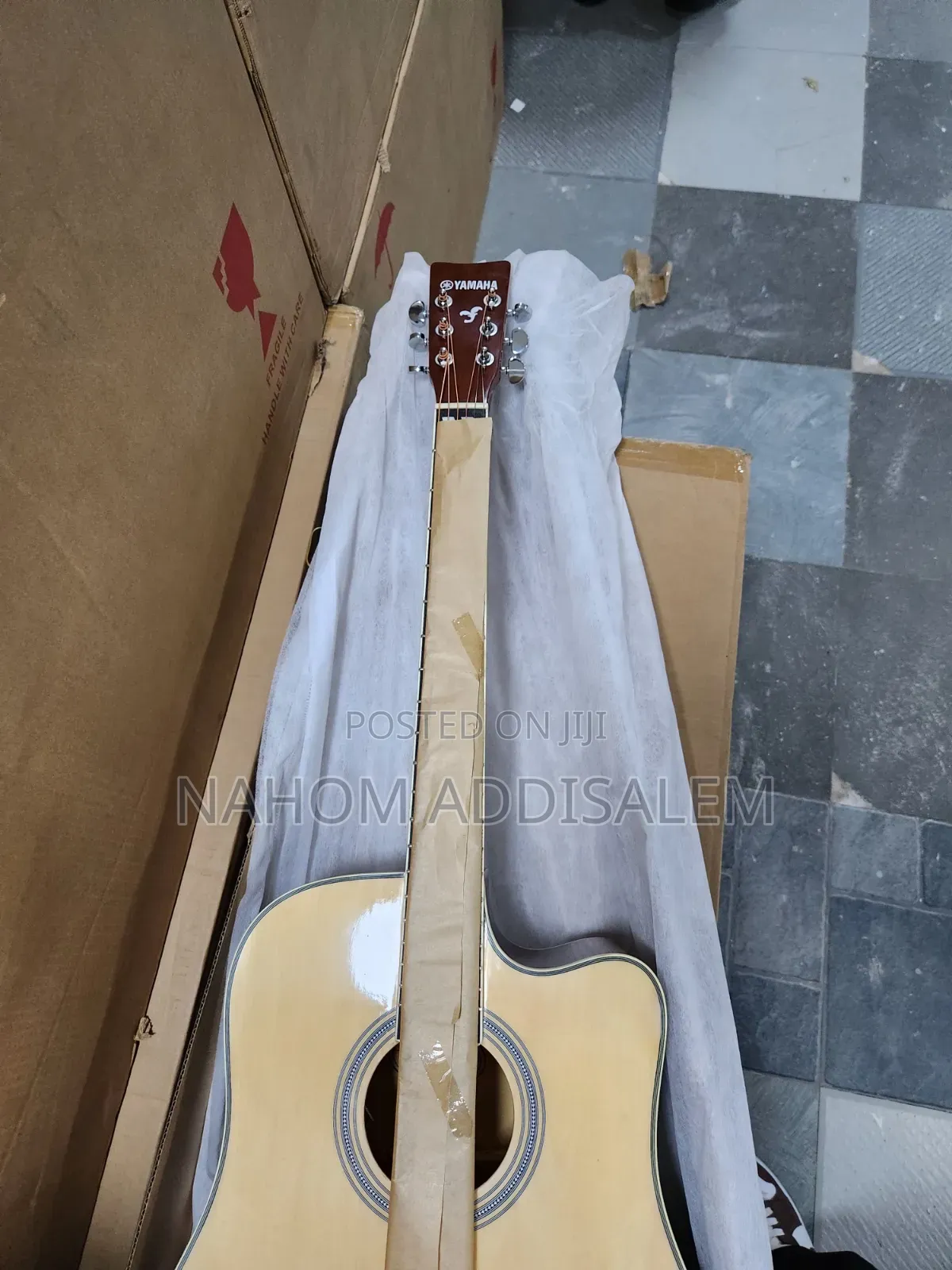 Yamaha F6000