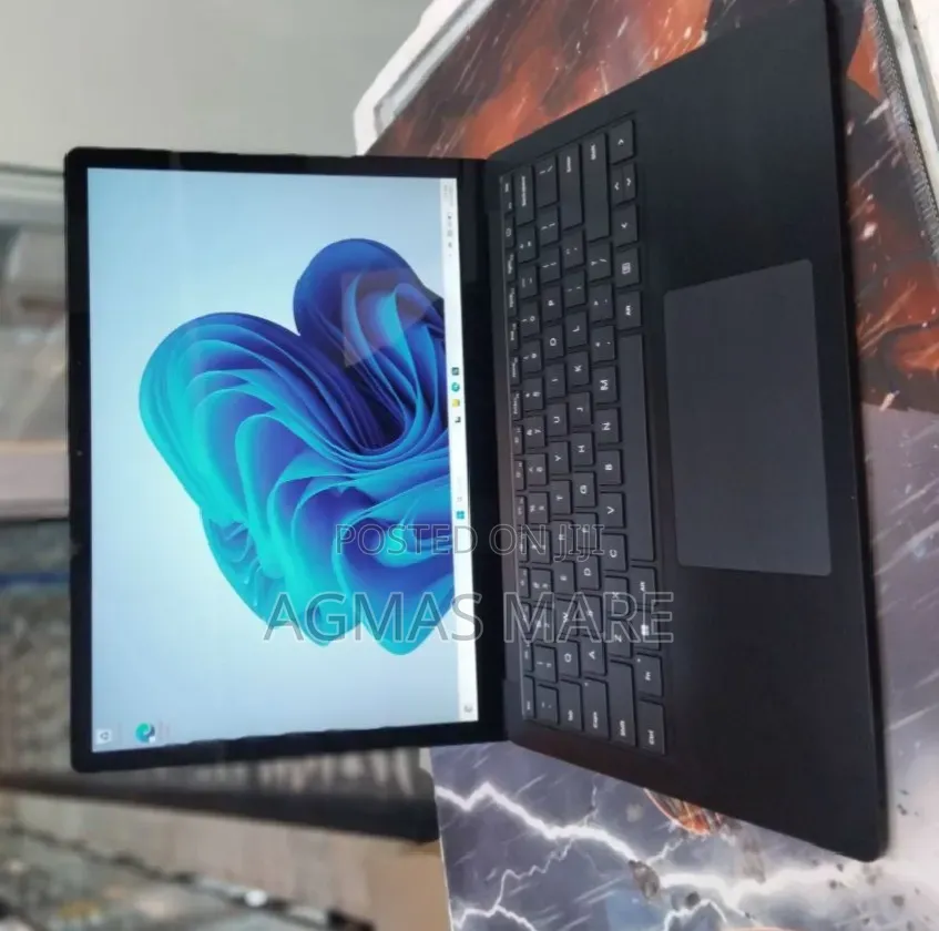 New Laptop Microsoft Surface Laptop 5 16GB Intel Core i7 SSD 256GB