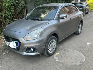 Suzuki Swift 2022 Gray