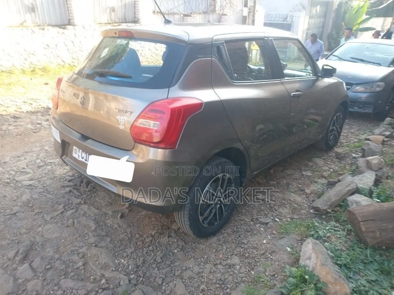 Suzuki Swift 2022 Gray