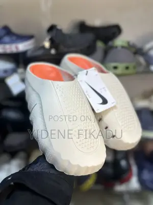 Nike Mind Slipper
