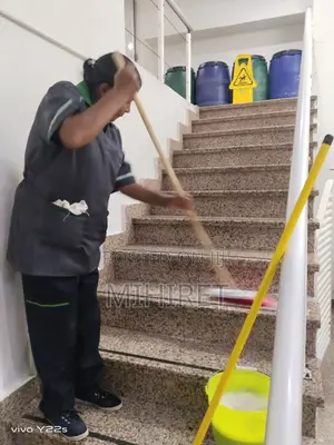 የህንፃ ፅዳት አገልግሎት እንሰጣለን!