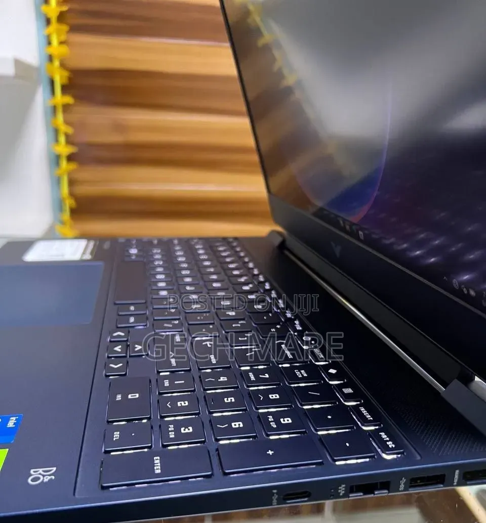 New Laptop HP Victus 15 16GB Intel Core i5 SSD 512GB