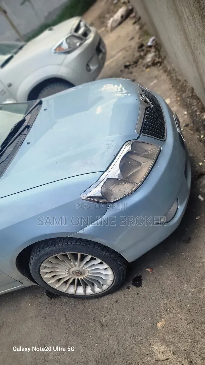 Toyota Corolla 2007 Gray