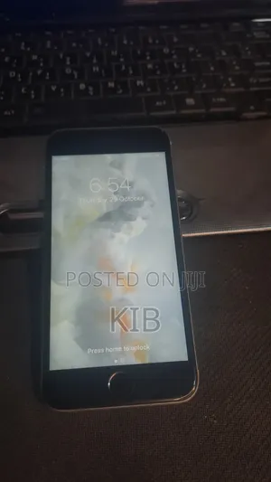 Apple iPhone 6s 32 GB Gray