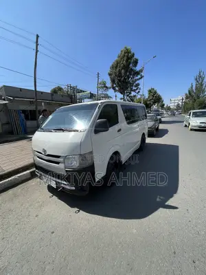 Toyota Hilux 2007 White