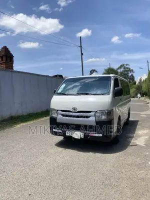 Toyota Hilux 2007 White