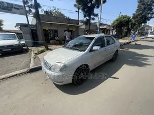 Toyota Vitz 2001 Silver