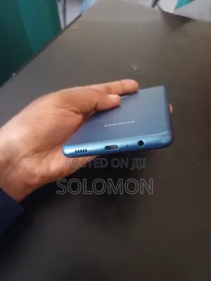 Samsung Galaxy A12 128 GB Blue