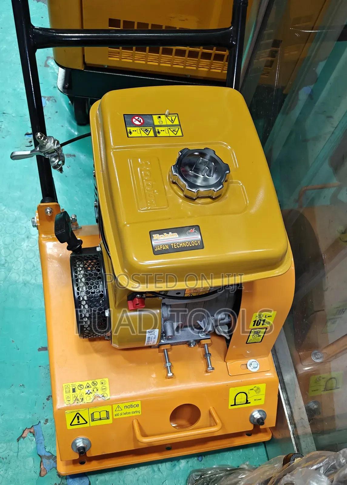 Robin C90 Plate Compactor Havey Duty