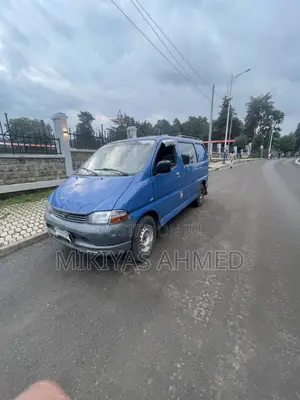 Toyota Hilux 2006 Blue