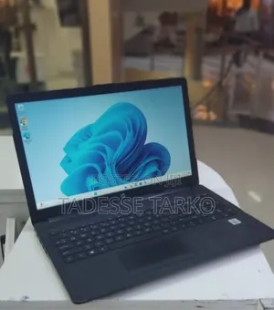 New Laptop HP 8GB Intel Core i7 SSD 512GB