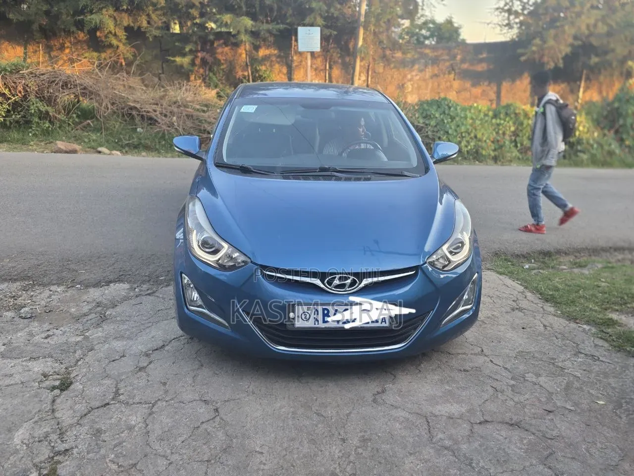 Hyundai Avante 2014 Blue