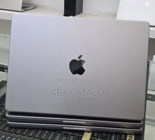 New Laptop Apple MacBook Pro 2021 M1 Max 16GB Apple M1 Pro SSD 1T