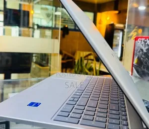 New Laptop HP Stream Notebook 16GB Intel Core i5 SSD 1T