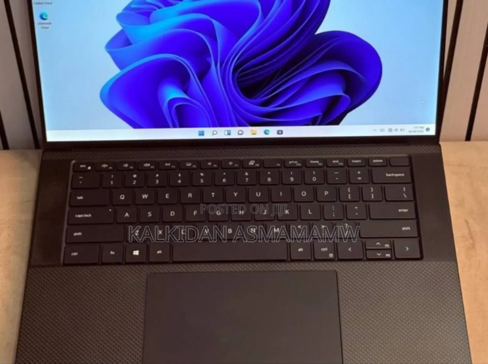New Laptop Dell XPS 15 16GB Intel Core i7 SSD 512GB