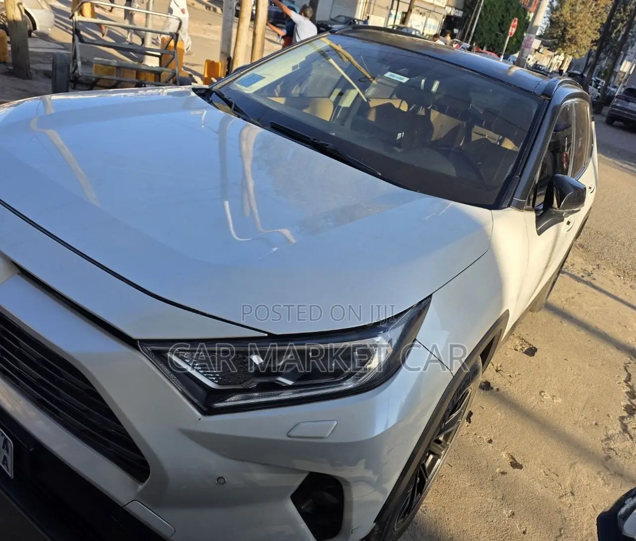Toyota RAV4 Limited AWD 2020 White