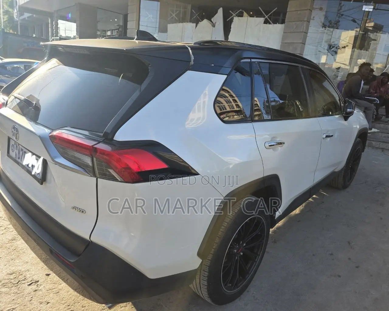 Toyota RAV4 Limited AWD 2020 White