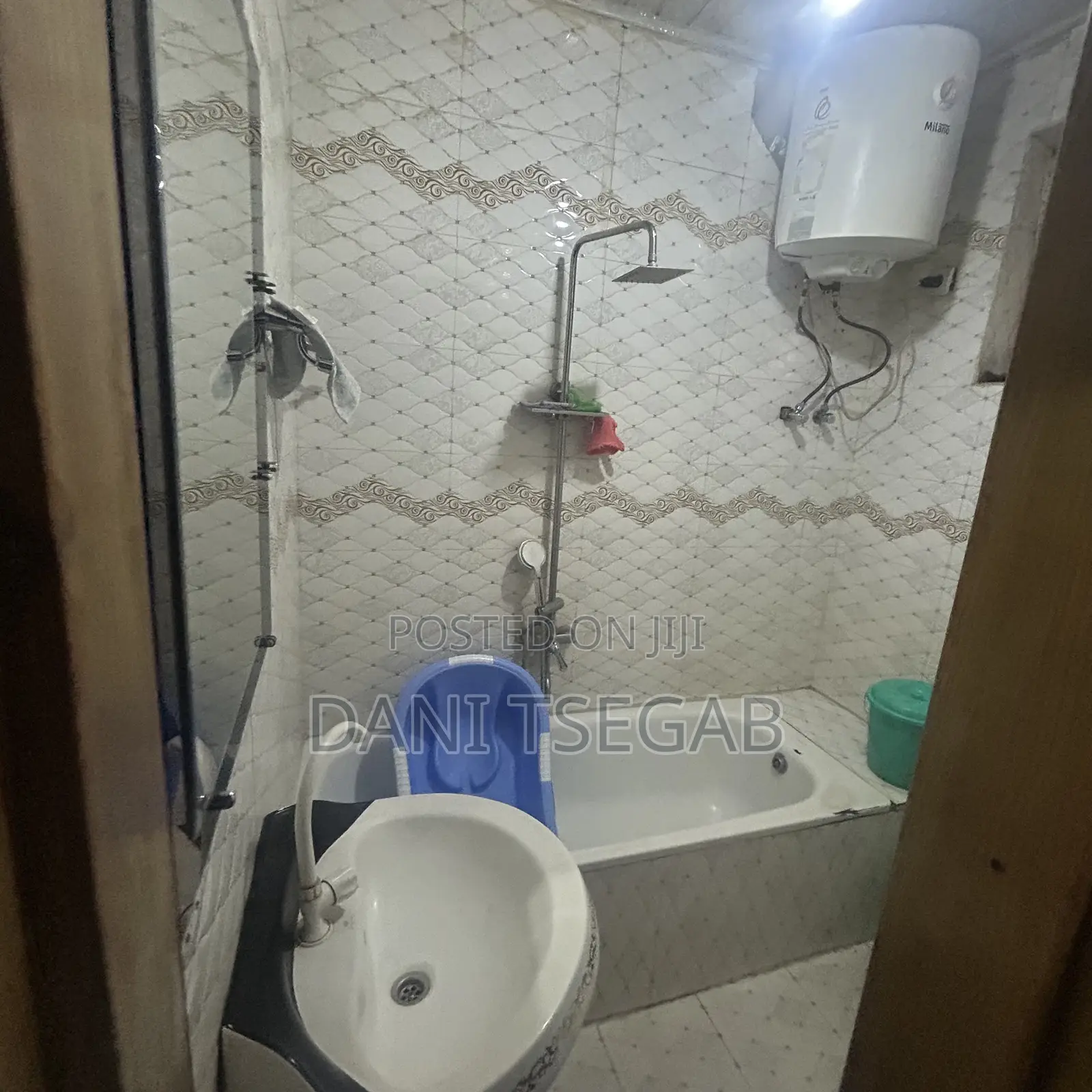 Furnished 3bdrm House in Bole for sale