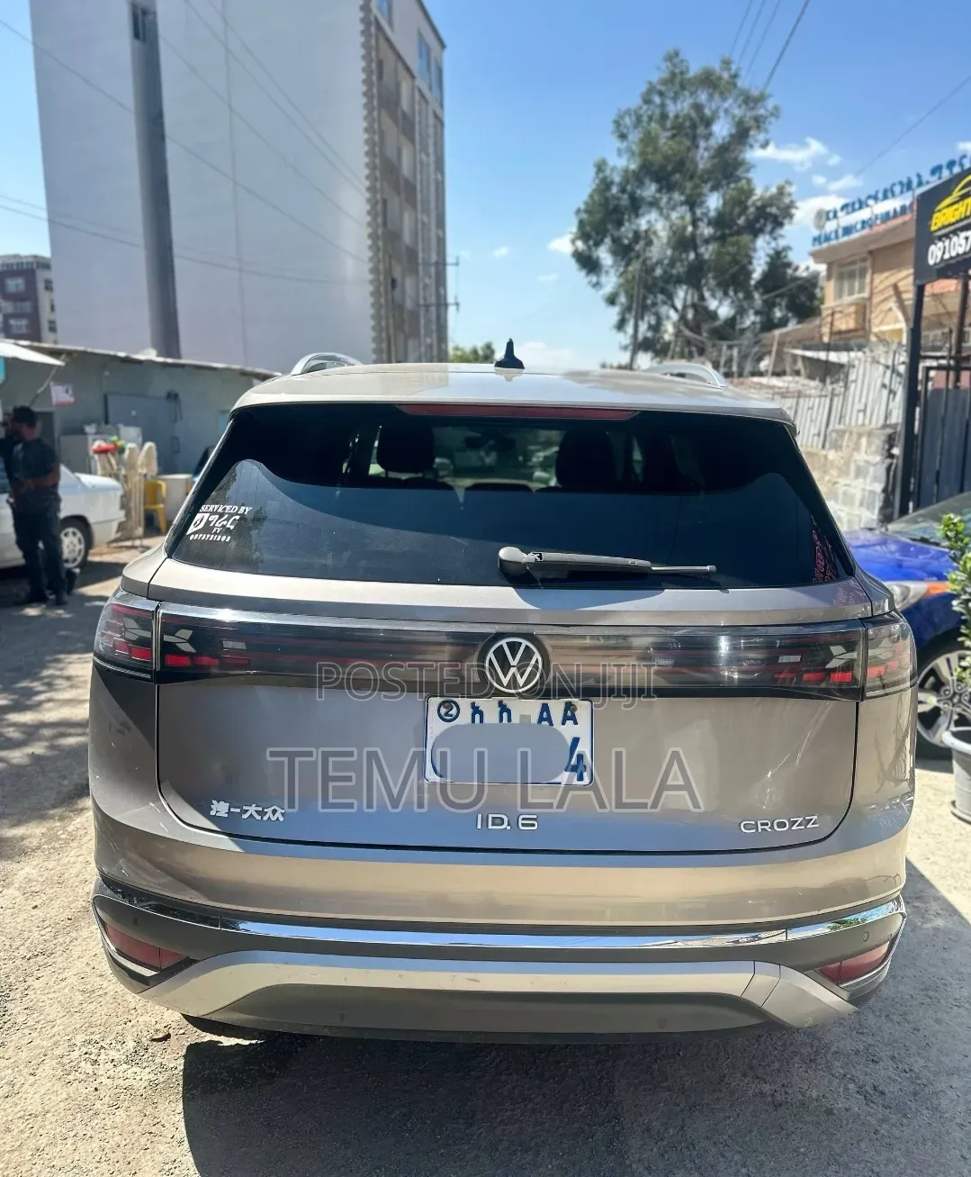 Volkswagen ID.6 2022 Brown