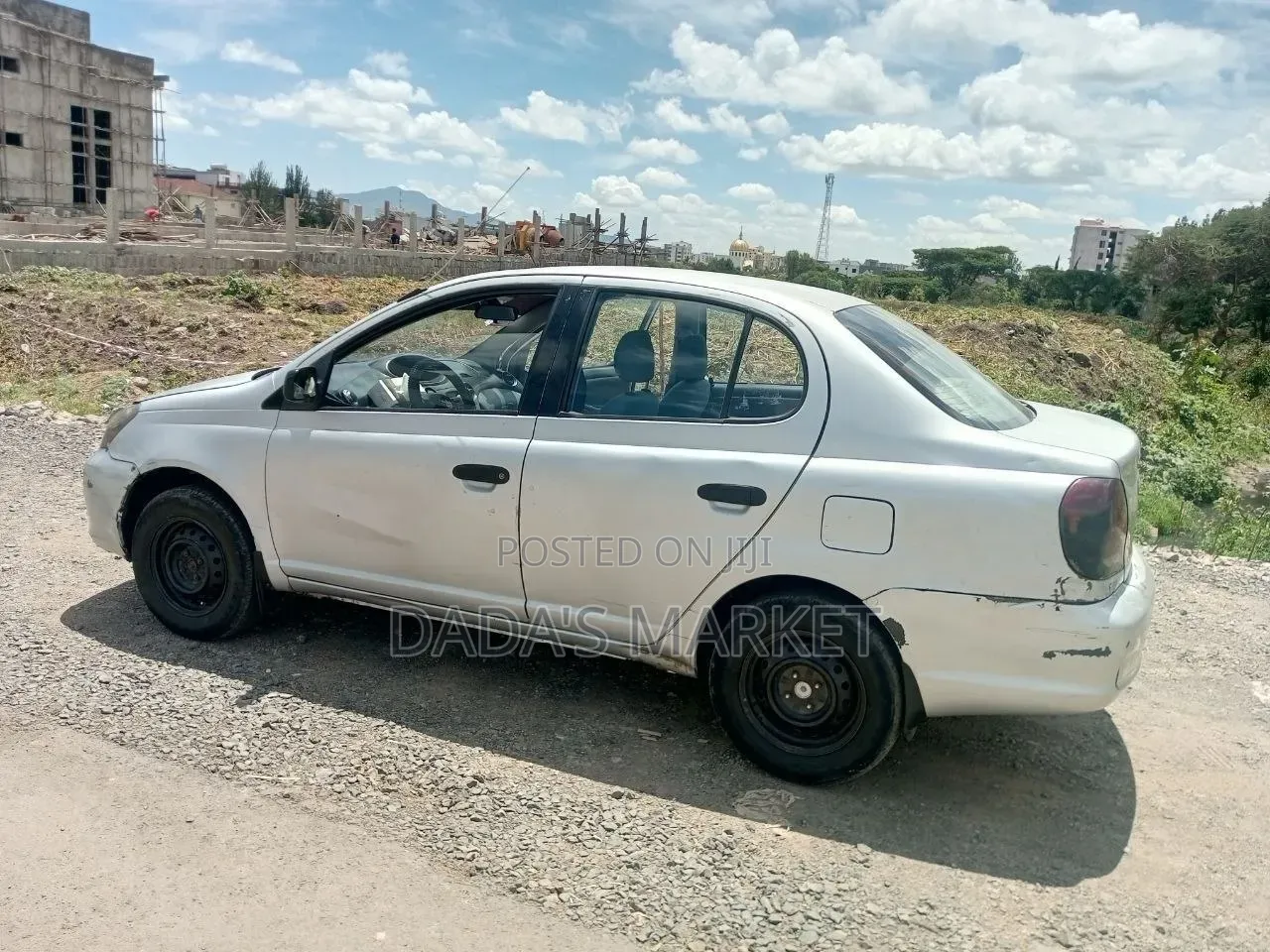 Toyota Platz 2003 Silver