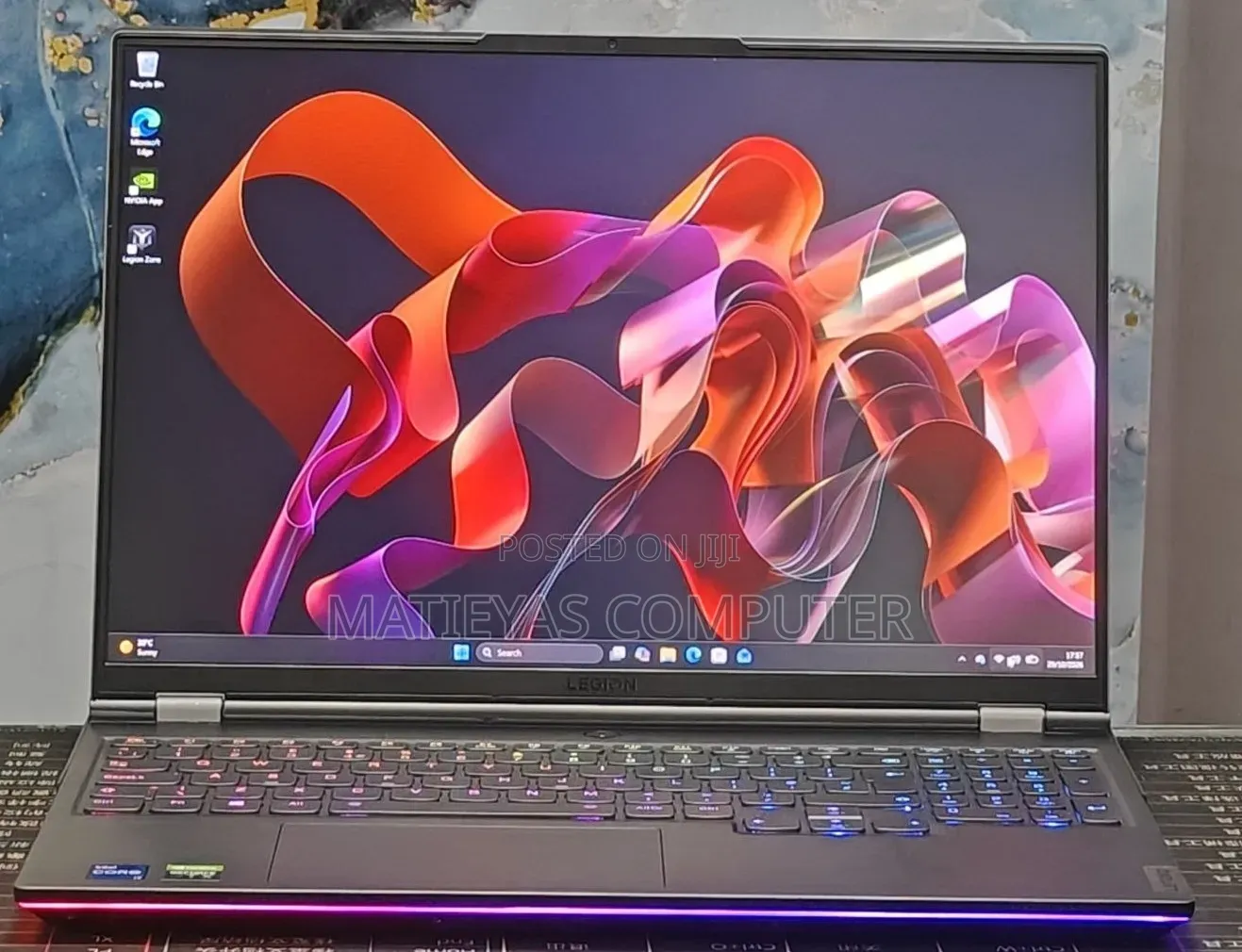 New Laptop Lenovo Legion 7 32GB Intel Core i7 SSD 1T